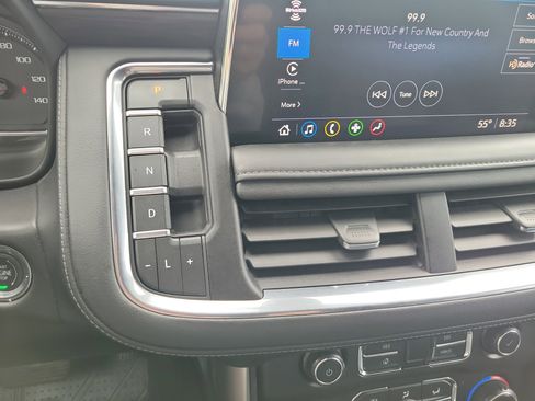 Used 2021 Chevrolet Tahoe LT w/ LT Signature Package AWD/4WD image 25
