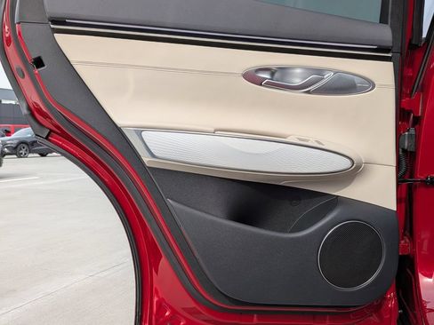 New 2026 Genesis GV70 2.5T Advanced AWD/4WD image 26
