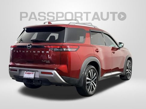 Used 2023 Nissan Pathfinder Platinum w/ Lighting Package (N92) AWD/4WD image 8