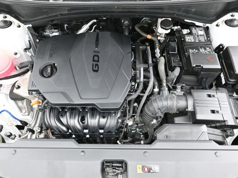 Used 2023 Kia Sportage X-Line image 29