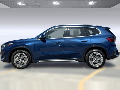 Used 2025 BMW X1 xDrive28i w/ Convenience Package AWD/4WD image 2