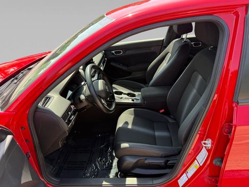 Used 2023 Honda Civic Sport image 11