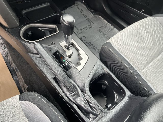 Used 2017 Toyota RAV4 XLE FWD image 22