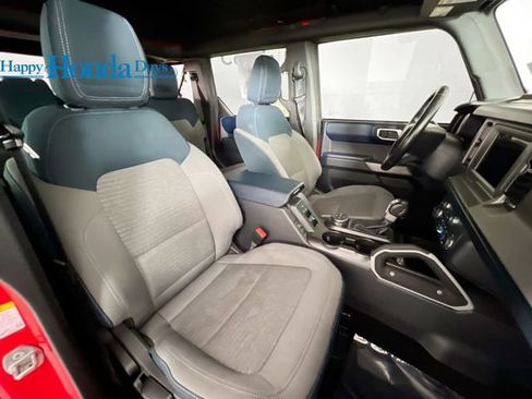 Used 2023 Ford Bronco Outer Banks image 20