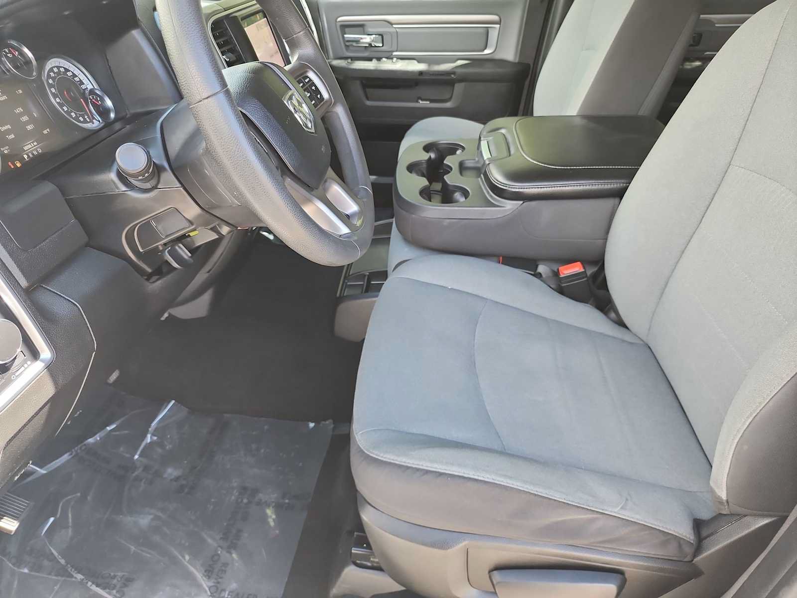 Used 2023 RAM 1500 Classic SLT w/ Electronics Group AWD/4WD image 18