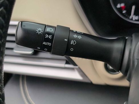 Certified 2022 Subaru Outback Limited image 26