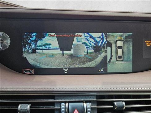 Used 2018 Lexus LS 500 w/ Luxury Package RWD image 16