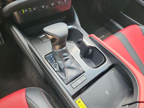Used 2024 Lexus ES 350 F Sport w/ Accessory Package (Z2) FWD image 16