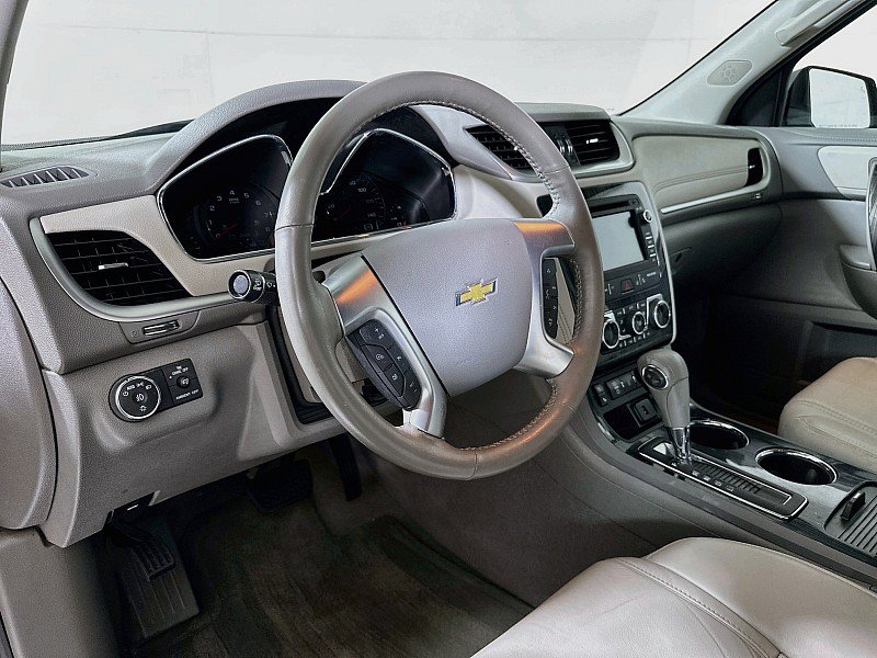 Used 2017 Chevrolet Traverse Premier FWD image 9