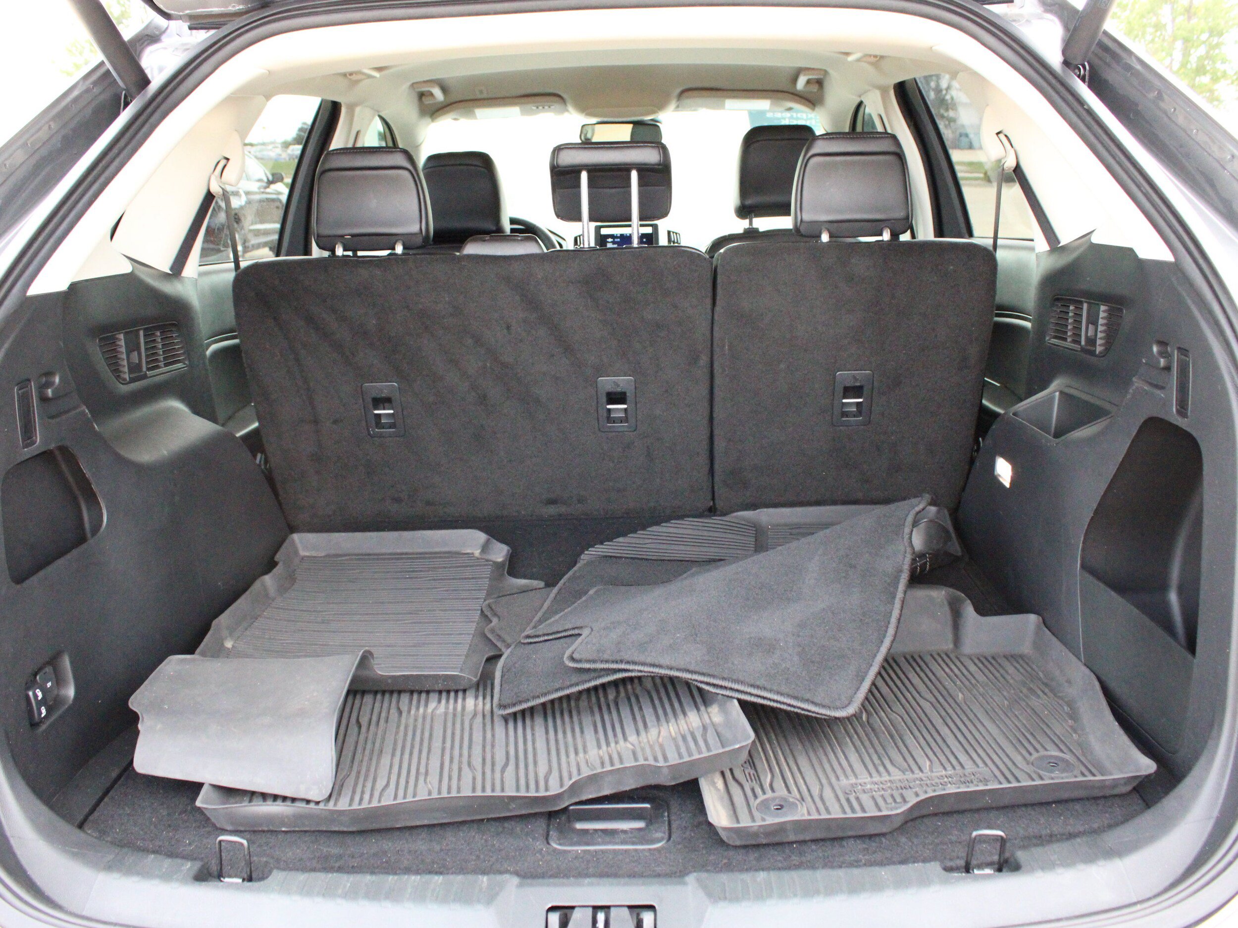 Used 2024 Ford Edge SEL w/ Convenience Package AWD/4WD image 18