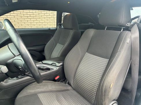 Used 2016 Dodge Challenger SXT w/ Sound Group image 34