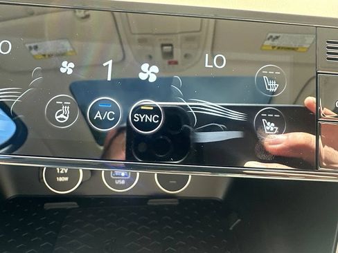 Certified 2026 Genesis G70 2.5T Prestige AWD/4WD image 19
