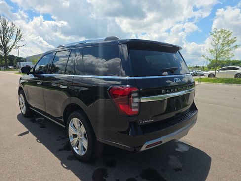 Used 2024 Ford Expedition Platinum AWD/4WD image 7