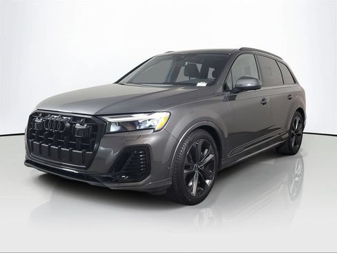 Used 2026 Audi Q7 3.0T Premium Plus w/ Premium Plus Package AWD/4WD image 3