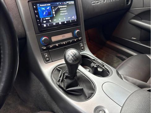 Used 2006 Chevrolet Corvette Z06 w/ Preferred Equipment Group image 13