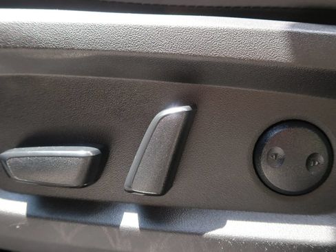 Used 2024 Mitsubishi Outlander SEL AWD/4WD image 31