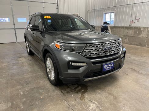Used 2020 Ford Explorer Limited w/ Class III Trailer Tow Package image 7