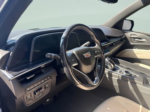 Used 2021 Cadillac Escalade Sport w/ Driver Assist Tech Package AWD/4WD image 21