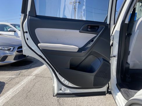 Used 2017 Subaru Forester 2.5i w/ Popular Package #2A image 15