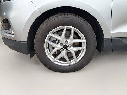Used 2024 Ford Edge SEL w/ Convenience Package AWD/4WD image 32