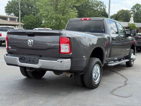 Used 2024 RAM 3500 Big Horn AWD/4WD image 8