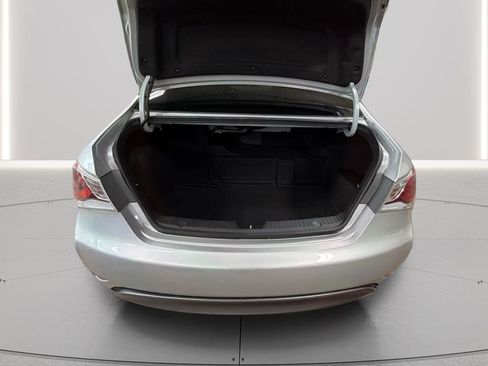 Used 2013 Hyundai Sonata Base image 16