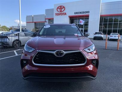 Certified 2025 Toyota Highlander XLE