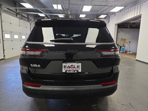 New 2026 Jeep Grand Cherokee L Limited AWD/4WD image 10