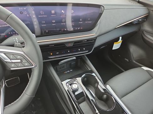 New 2025 Buick Envision Sport Touring image 13