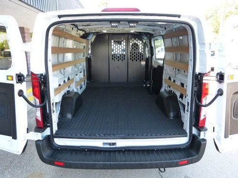 Used 2025 Ford Transit 250 Low Roof w/ Exterior Upgrade Package RWD image 15