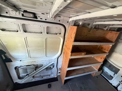 Used 2014 Mercedes-Benz Sprinter 2500 image 25