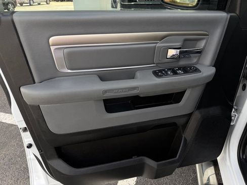 Used 2018 RAM 1500 Lone Star AWD/4WD image 11