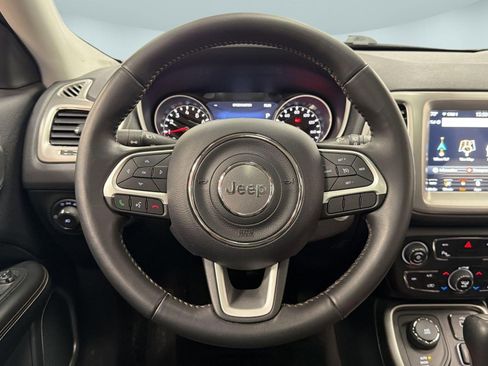 Used 2019 Jeep Compass Latitude w/ Popular Equipment Group image 17