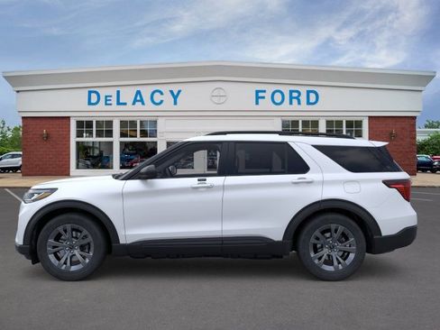 New 2026 Ford Explorer Active w/ Active Comfort Package AWD/4WD image 4