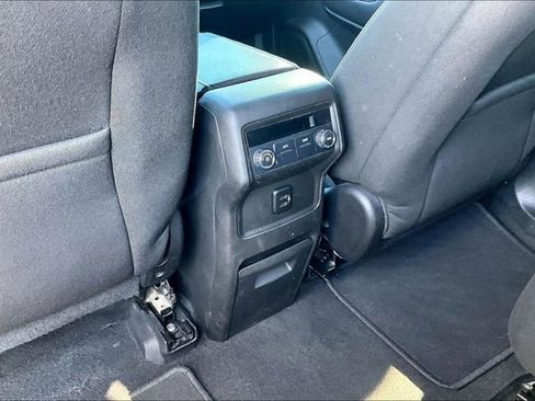 Used 2017 GMC Acadia SLE w/ Driver Alert Package I FWD image 10