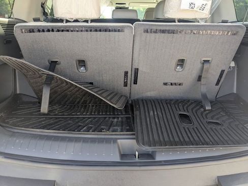 Used 2025 Hyundai Santa Fe SEL FWD image 28