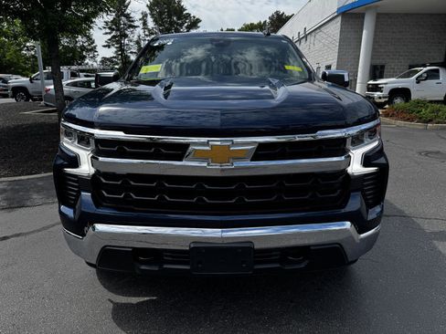 Certified 2023 Chevrolet Silverado 1500 LT AWD/4WD image 2