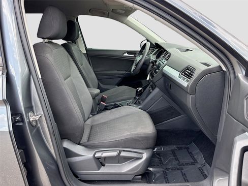 Used 2020 Volkswagen Tiguan S FWD image 25