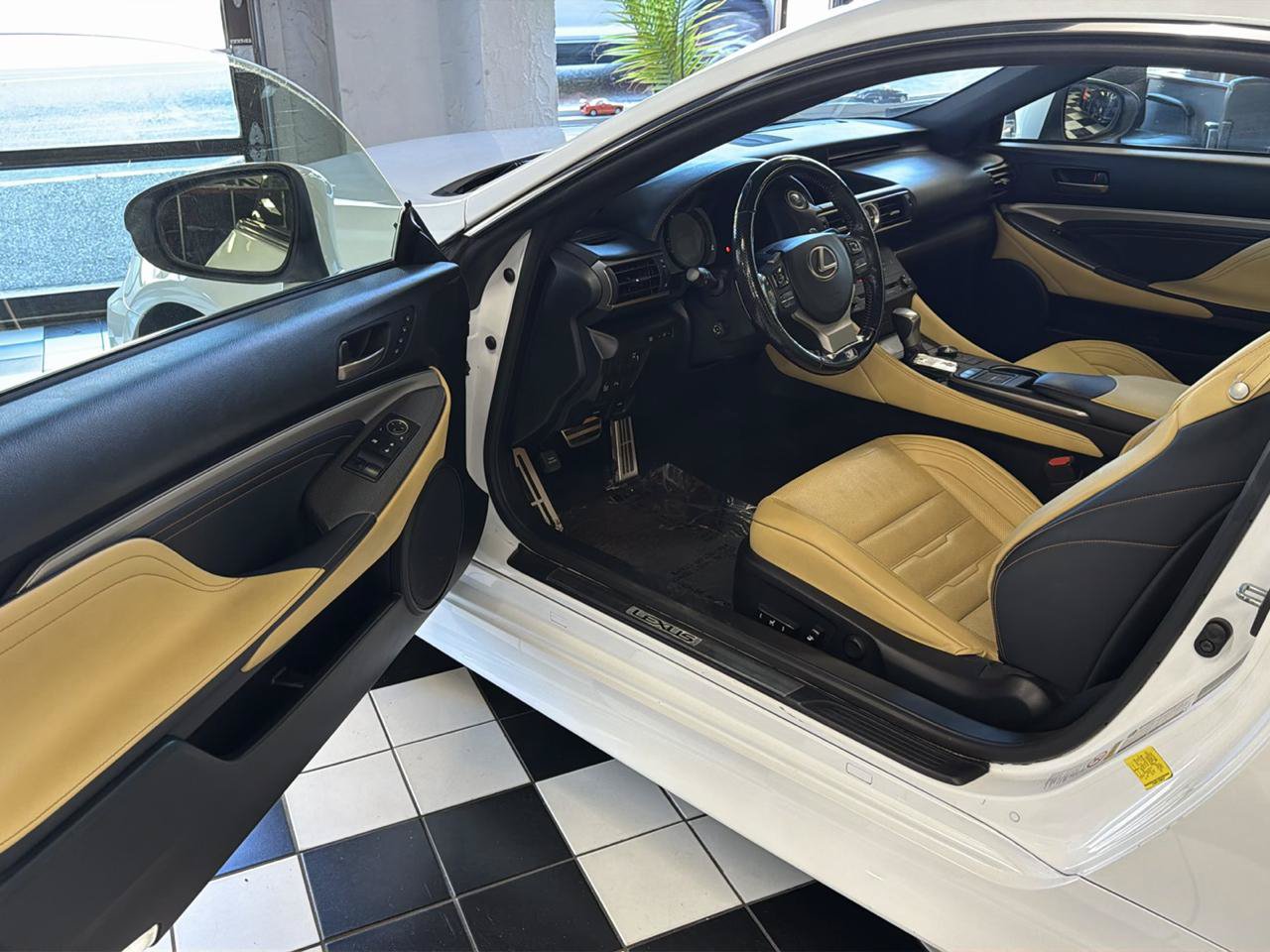 Used 2016 Lexus RC 300 AWD image 12