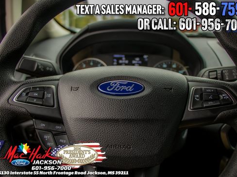 Used 2021 Ford EcoSport SE image 9