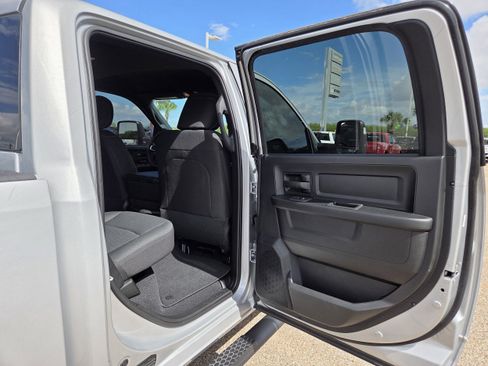 New 2026 RAM 2500 Tradesman image 17