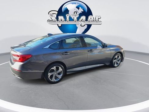 Used 2019 Honda Accord EX image 9
