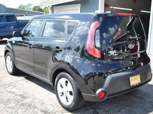 Used 2016 Kia Soul w/ Convenience Package FWD image 9