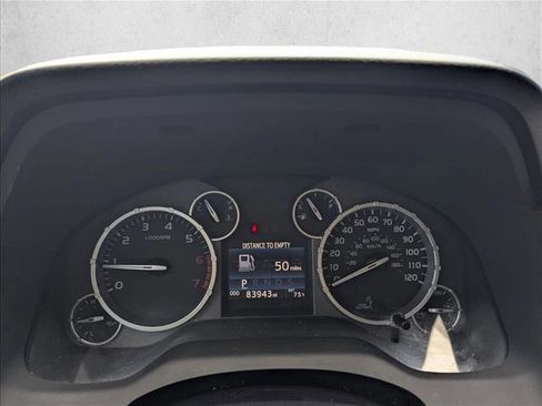 Used 2015 Toyota Tundra SR5 w/ SR5 Upgrade Package image 9