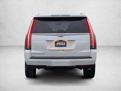 Used 2017 Cadillac Escalade Premium Luxury w/ LPO, Radiant Package image 7