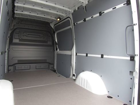 New 2026 Mercedes-Benz Sprinter 2500 image 23