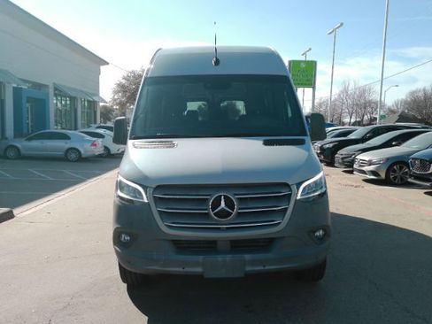 Used 2021 Mercedes-Benz Sprinter 2500 w/ Exterior Lighting Package image 2