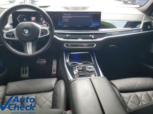 Used 2024 BMW X7 xDrive40i w/ Executive Package AWD/4WD image 17