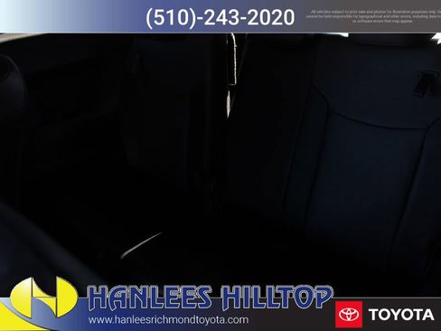 Used 2021 Toyota Sienna XSE image 18