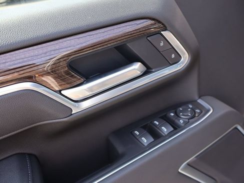 New 2026 Chevrolet Silverado 2500 LT w/ All Star Edition AWD/4WD image 6